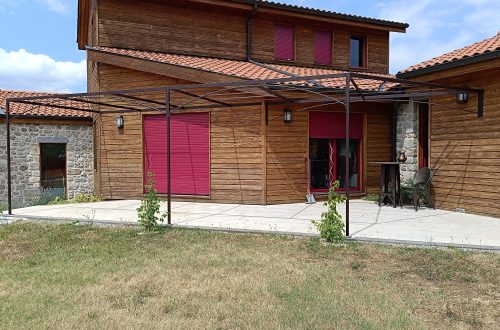 pergola-metallique-lezigneux-42.jpg
